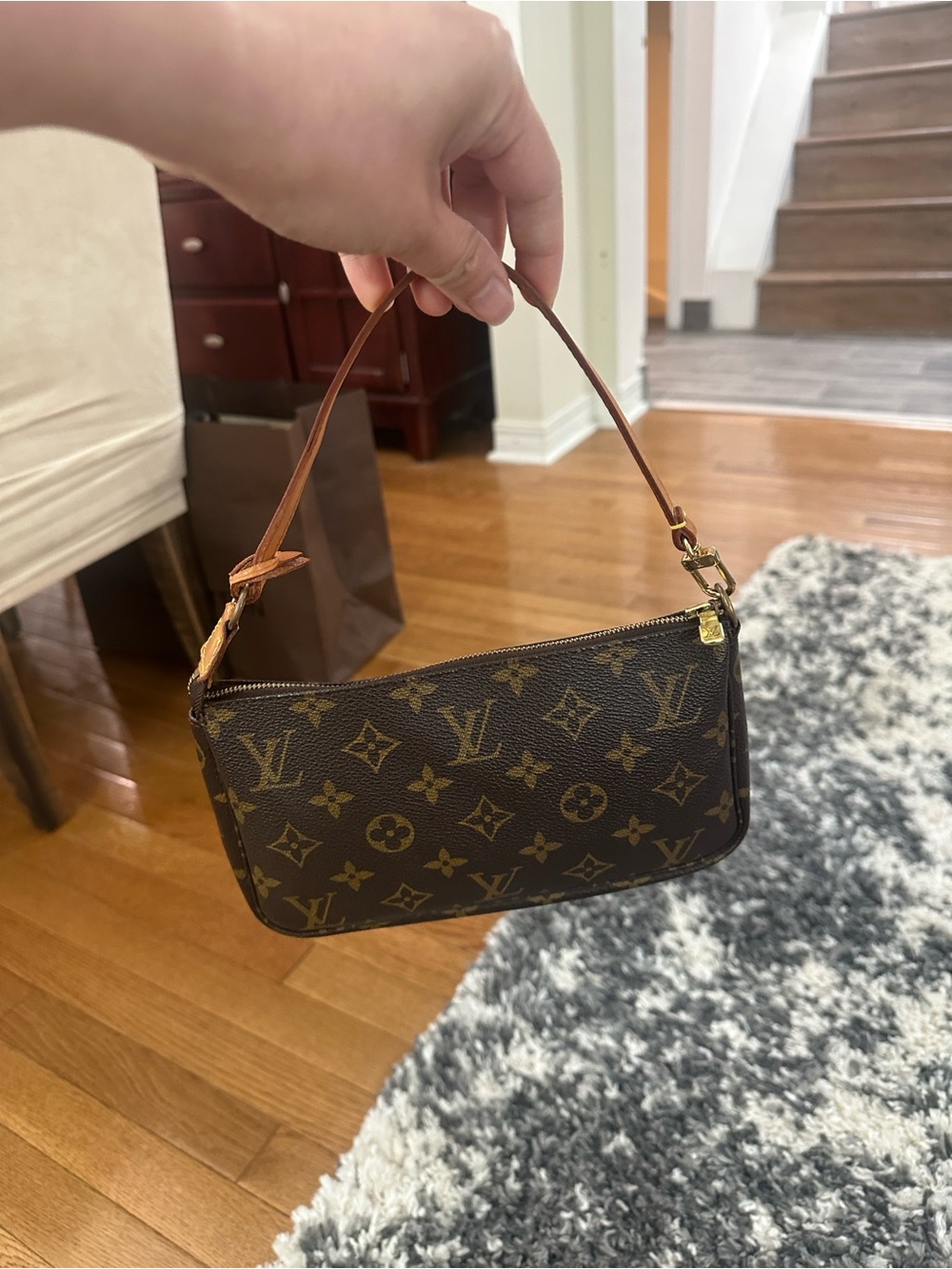 Authentic Louis Vuitton Monogram Pochette Accessories - Picture 8 of 9